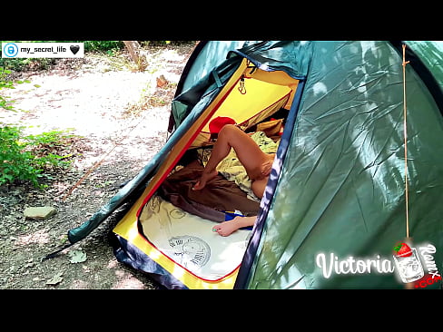 ❤️ ຖ່າຍໃນກ້ອງຖ່າຍຮູບ Passionate jerk off Stranger in a tent ❤️❌ ໜັງໂປ້ພາສາລັດເຊຍ ທີ່ lo.kanalmoscow.ru ﹏